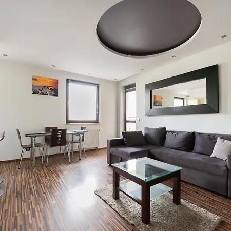 Gorczewska Violet Apartment *